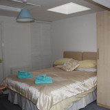 Room 04
